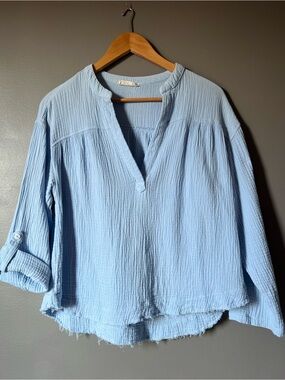 New In Light Blue Women's Gauze V-Neck Pullover Blouse